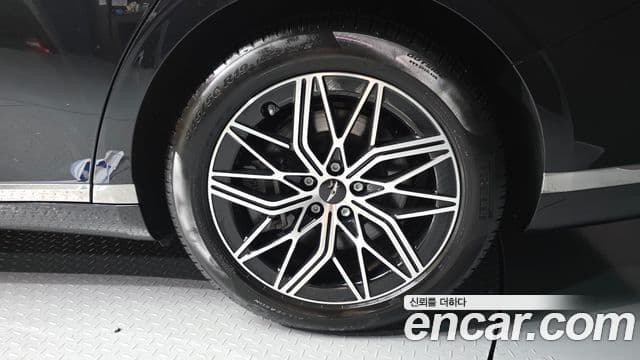 Genesis G90 2022 — Photo 30/34
