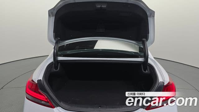 Genesis G70 2019 — Photo 4/30