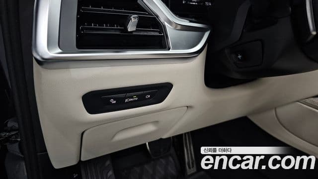 BMW X6 2025 — Photo 5/36