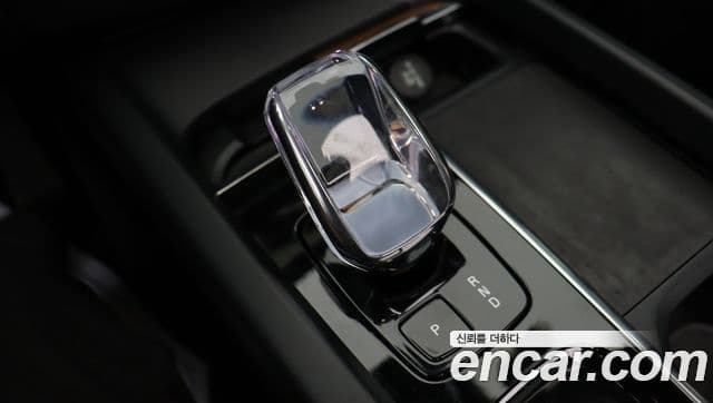 Volvo XC60 2024 — Şəkil 6/16