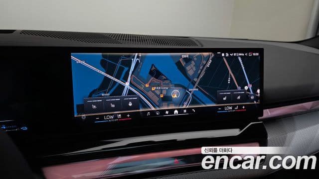 BMW 5 Series 2025 — Photo 2/32