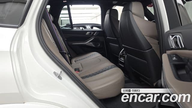 BMW X5M 2021 — Photo 21/33