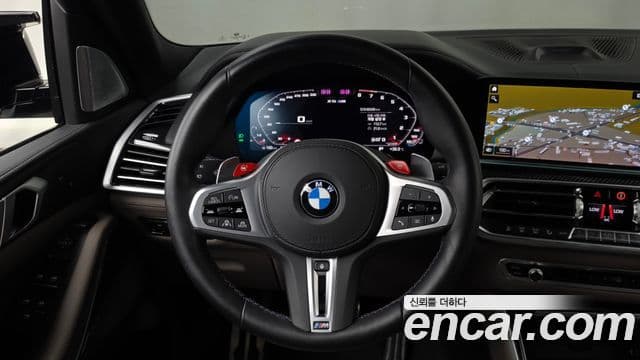 BMW X5M 2021 — Photo 32/33