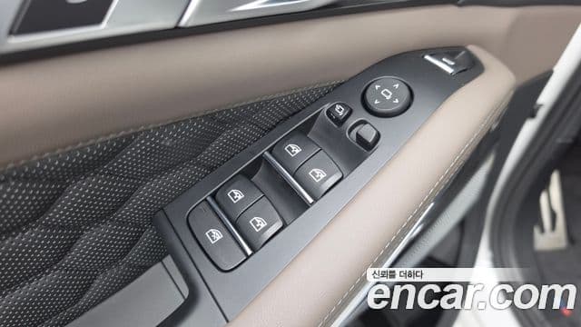BMW X5M 2021 — Photo 1/33