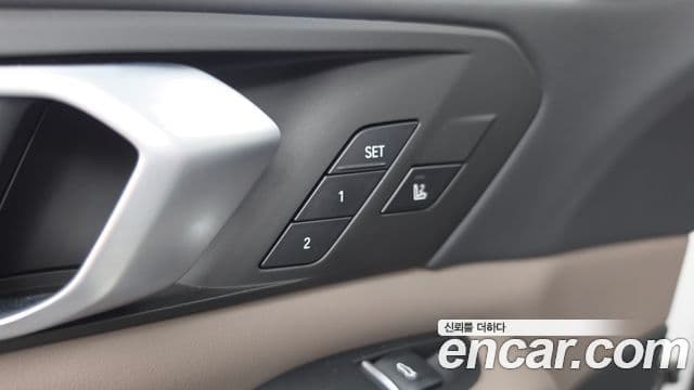 BMW X5M 2021 — Photo 19/33