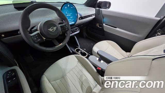 Mini Cooper Electric 2024 — ფოტო 1/31