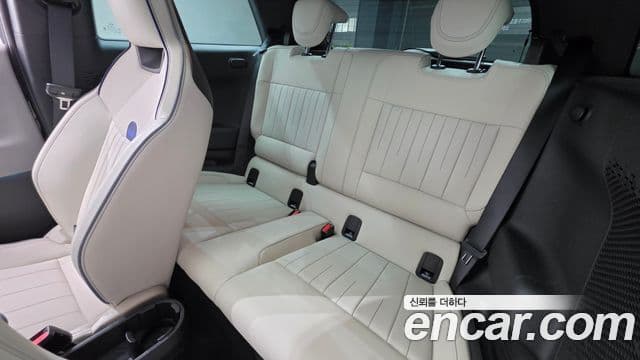 Mini Cooper Electric 2024 — ფოტო 18/31