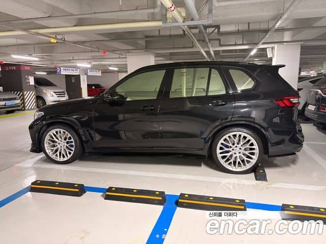 BMW X5M, 2020