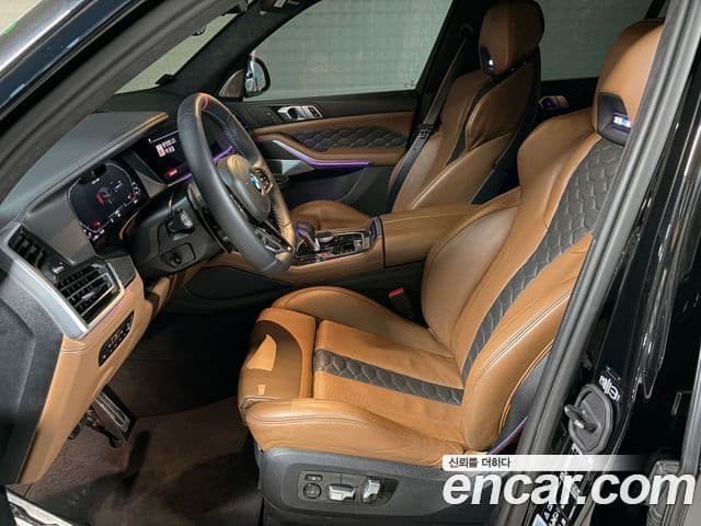 BMW X5M 2020 — Photo 11/13