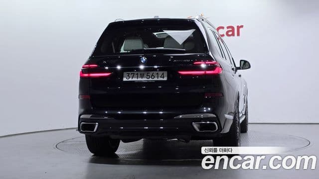 BMW X7 2025 — Photo 26/34