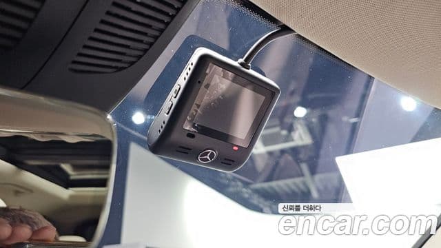 Mercedes-Benz GLE-Class 2023 — Photo 5/38