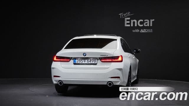 BMW 3 Series 2025 — Photo 15/37