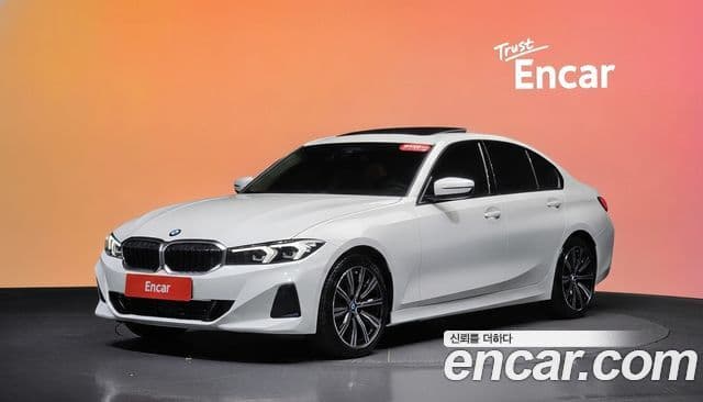 BMW 3 Series 2025 — Photo 35/37