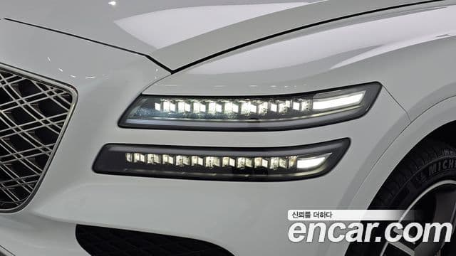 Genesis GV80 2024 — ფოტო 17/35