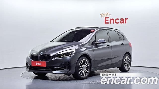 BMW 2 Series Active Tourer 2021 — Фото 1/20