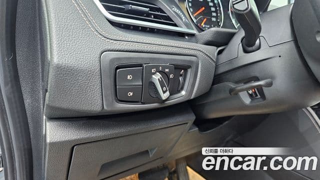 BMW 2 Series Active Tourer 2021 — Фото 16/20