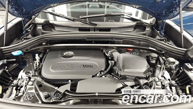 Mini Cooper S Countryman 2025 — Фото 6/20