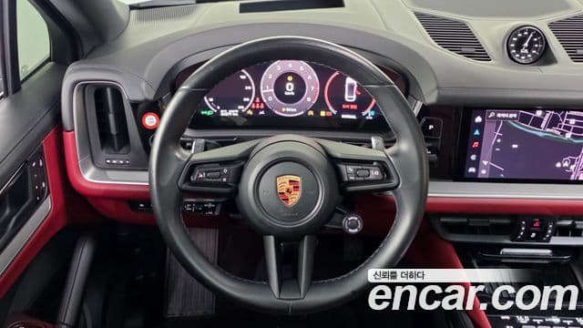 Porsche Cayenne 2024 — Photo 3/20