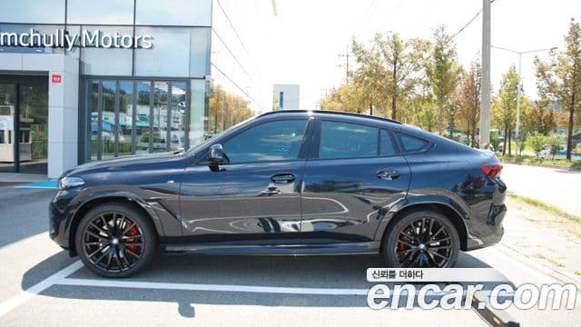 BMW X6 2026 — Photo 2/14