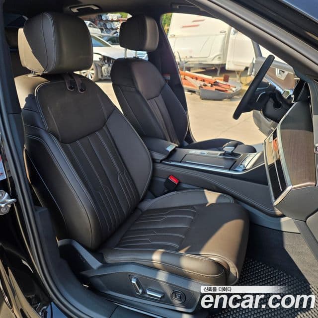 Audi A6 2023 — Şəkil 14/20
