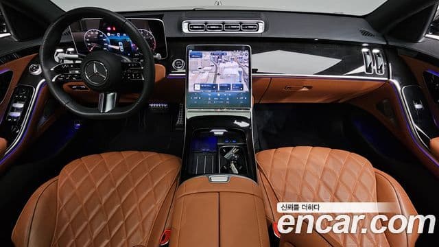 Mercedes-Benz S-Class 2023 — Photo 27/42