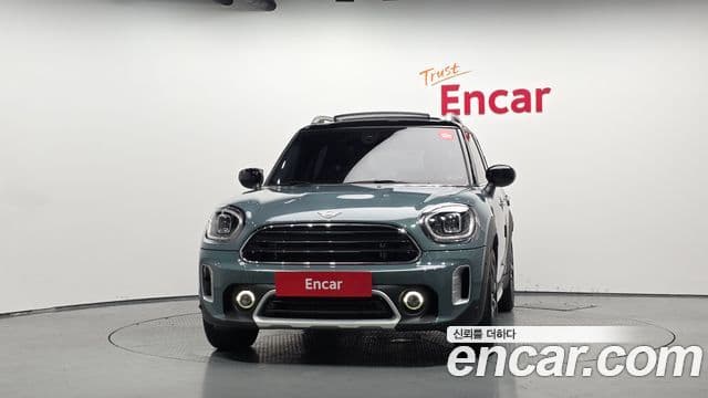 Mini Cooper Countryman 2024 — ფოტო 8/33