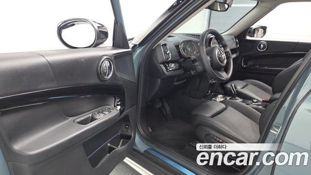 Mini Cooper Countryman 2024 — ფოტო 2/33