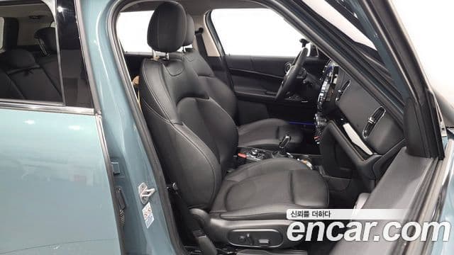Mini Cooper Countryman 2024 — ფოტო 7/33