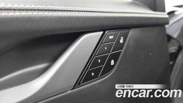 Porsche 911 2023 — Photo 13/31