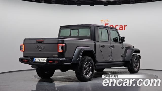 Jeep Gladiator 2021 — Photo 31/31