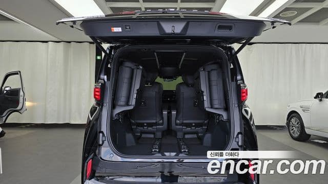 Toyota Alphard 2025 — Фото 20/20
