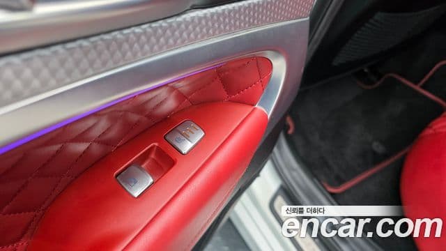 Genesis G70 2022 — Photo 10/33