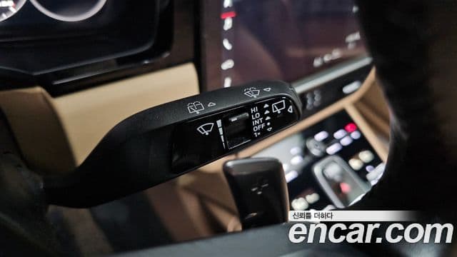Porsche Cayenne 2019 — Photo 5/34