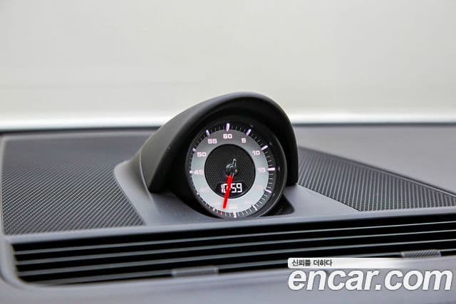 Porsche Panamera 2020 — Photo 19/20