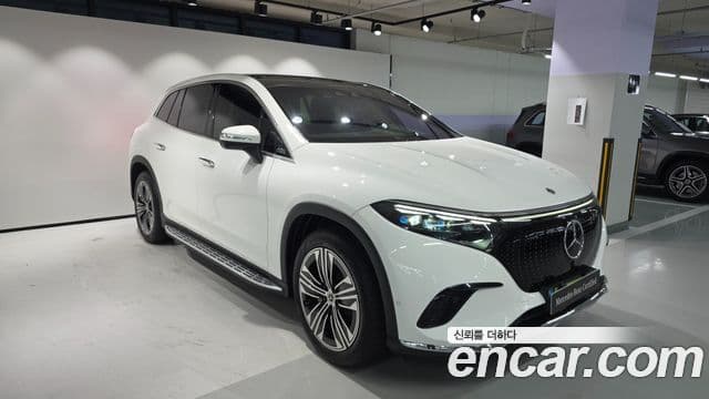 Mercedes-Benz EQS SUV 2025 — ფოტო 19/20