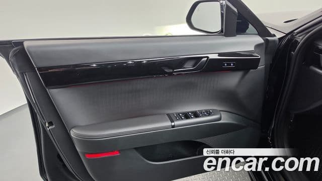 Hyundai Grandeur Hybrid 2024 — Photo 22/36