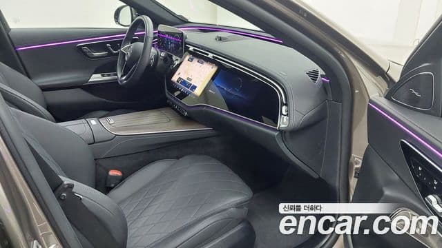 Mercedes-Benz E-Class 2025 — Photo 5/18