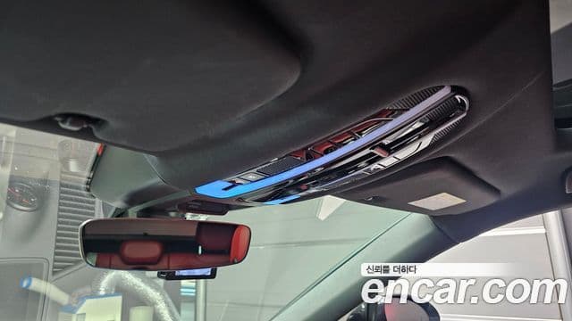 Porsche Cayenne 2022 — Photo 32/32