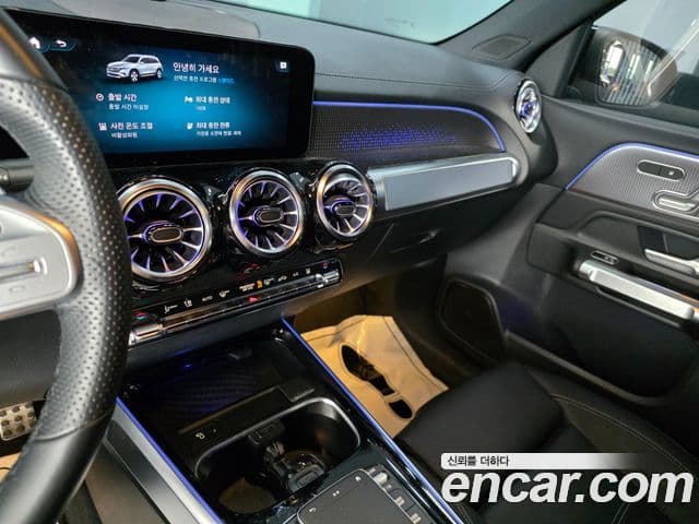 Mercedes-Benz EQB 2023 — ფოტო 19/19