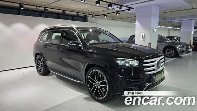 Mercedes-Benz GLS-Class 2026 — Photo 19/20