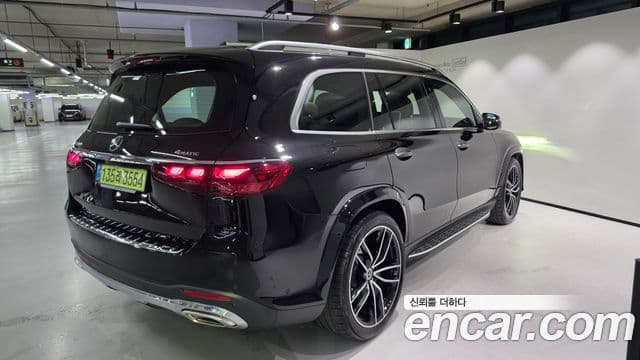 Mercedes-Benz GLS-Class 2026 — Photo 3/20