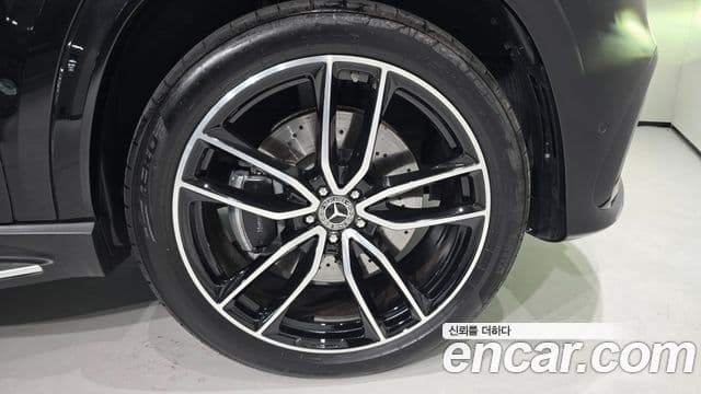 Mercedes-Benz GLS-Class 2026 — Photo 14/20