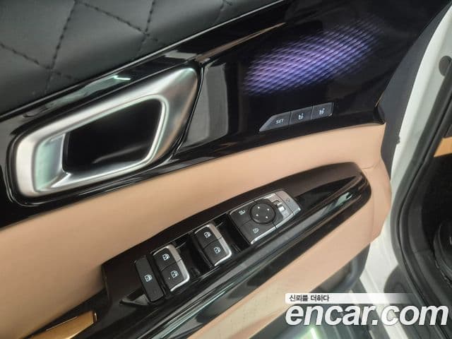Kia Carnival 2021 — Фото 15/20