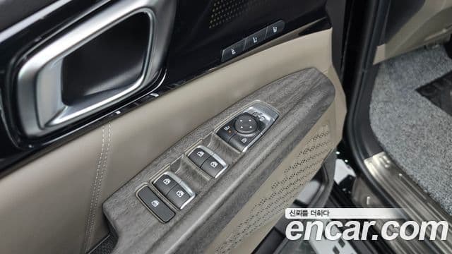 Kia Carnival 2025 — Фото 15/20