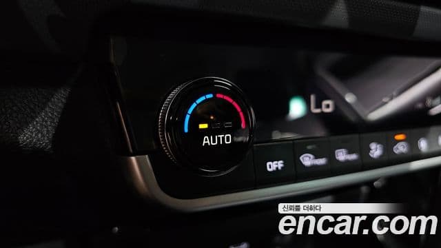 Kia Seltos 2022 — Şəkil 14/31