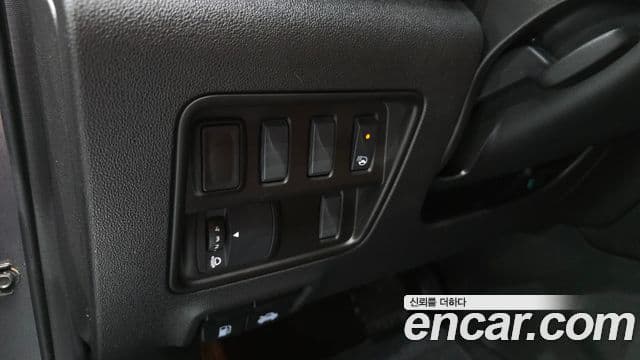 Renault Samsung QM6 2023 — Фото 18/20