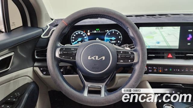 Kia Sportage 2021 — Фото 13/20