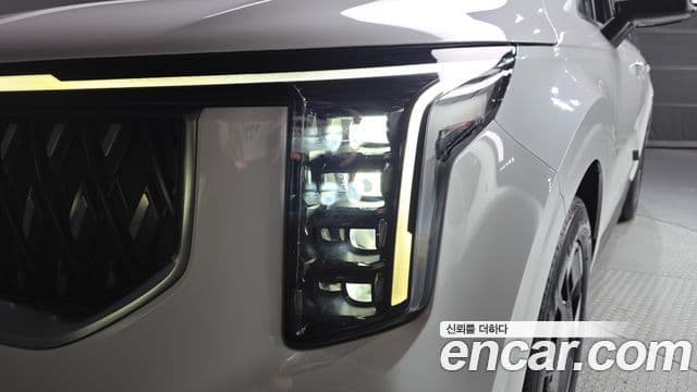 Kia Carnival 2025 — Şəkil 17/35