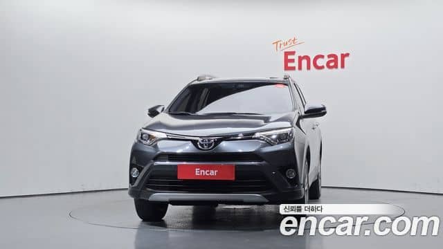 Toyota RAV4, 2018