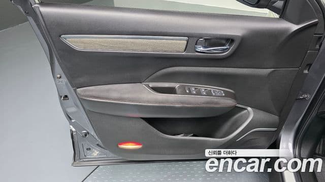 Renault Samsung QM6 2022 — Photo 7/33